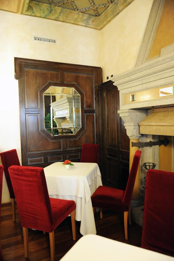 Dimora Del Barone Hotel Romagnano Sesia Exterior photo
